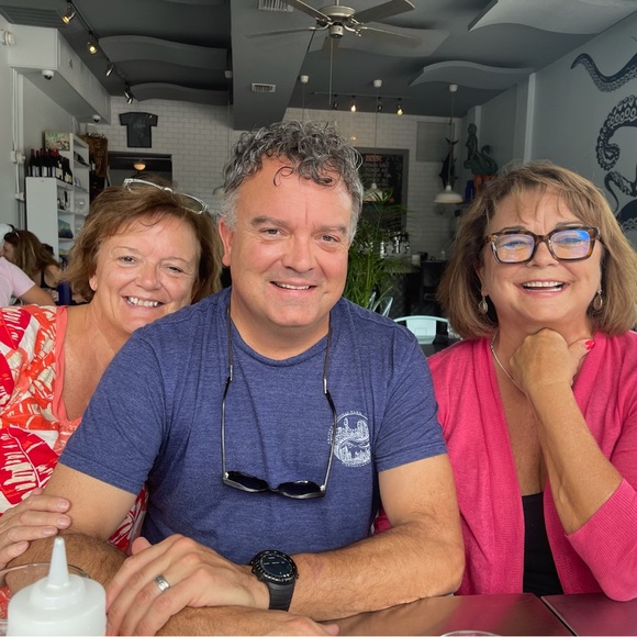 Meet your Posher, Pam - Picture 14 of 15